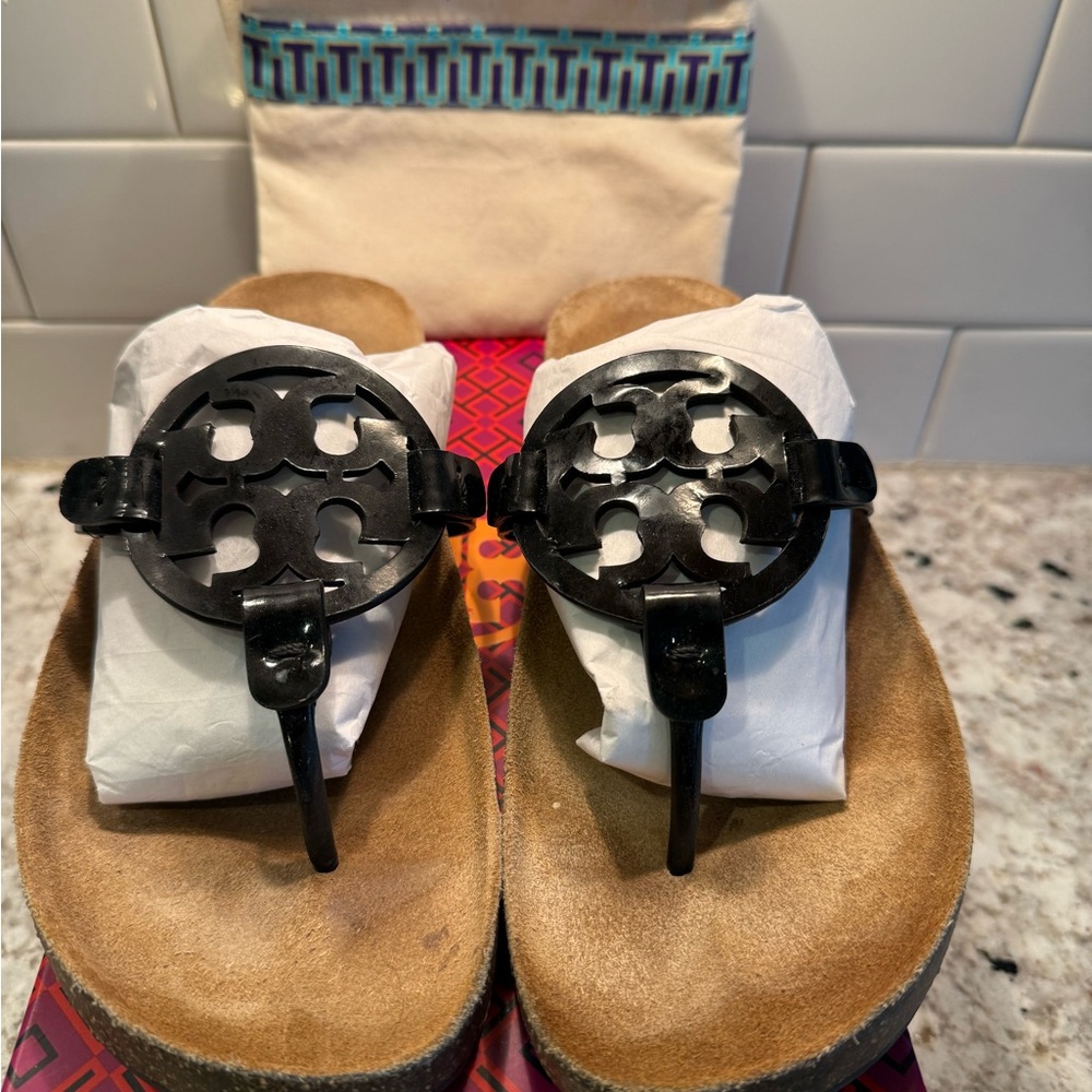 Tory Burch Miller Cloud Patent Leather Sandals in Perfect Black - Size 9
